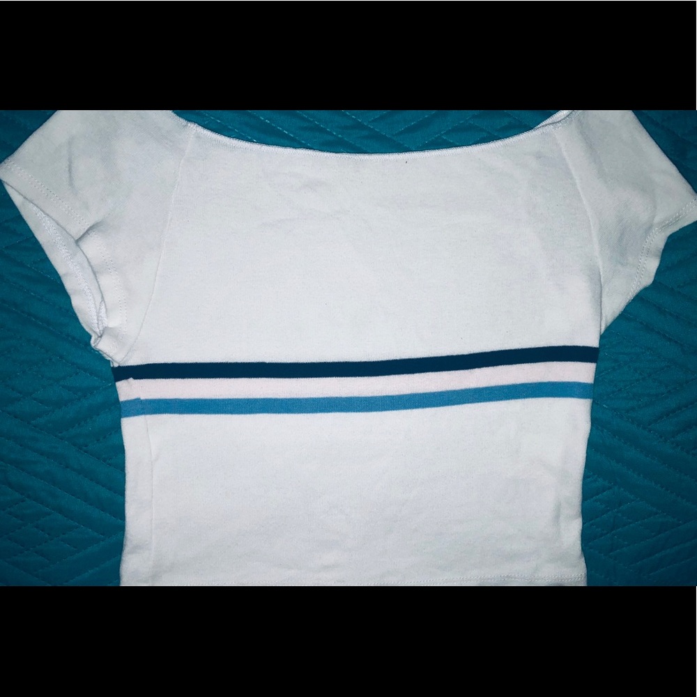 Great condition Brandy Melville Top💙John Galt